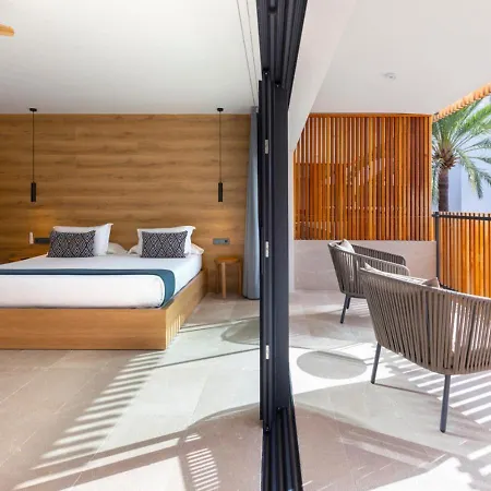 Las Gaviotas Suites Hotel & Spa Playa de Muro  Exterior photo
